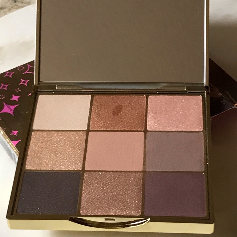 Eyeshadow